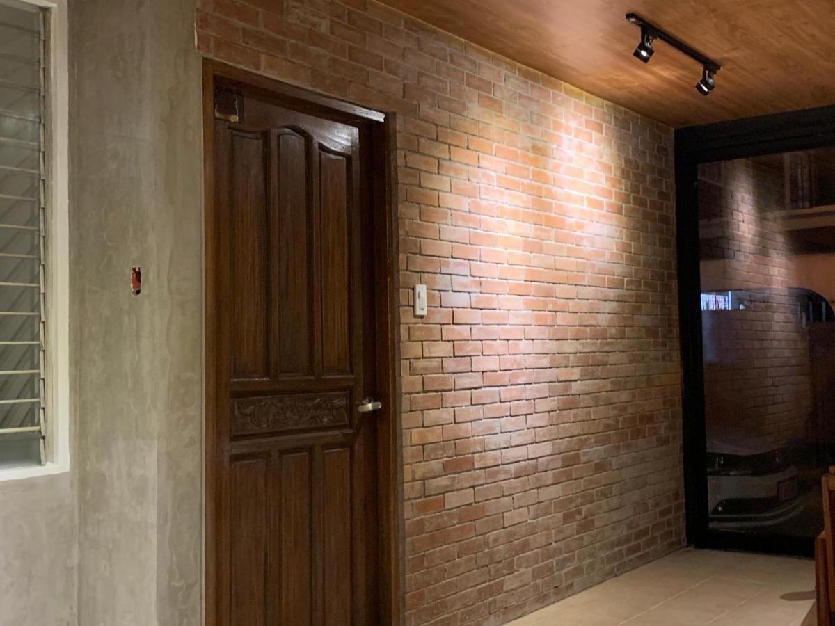 The Hub District Garden Suites Pasay Ngoại thất bức ảnh